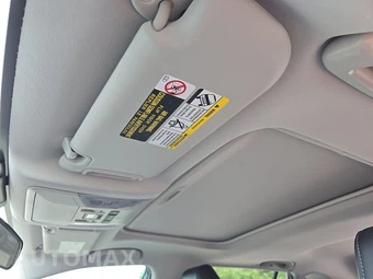 2022 Toyota RAV4 Hybrid XLE Premium - miniatura 17
