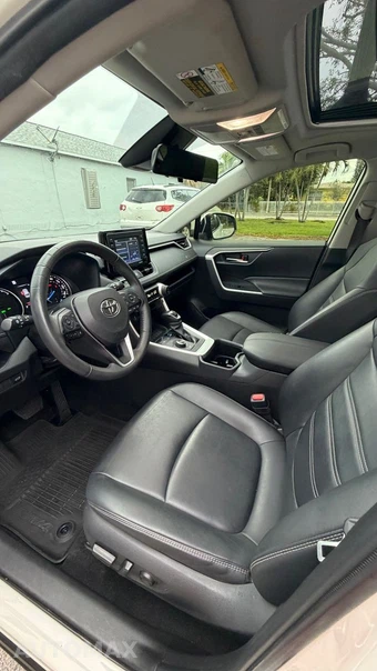 2022 Toyota RAV4 Hybrid XLE Premium - miniatura 7