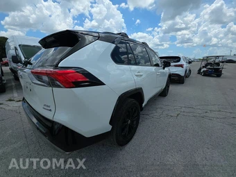 2022 Toyota RAV4 Hybrid XSE - miniatura 4