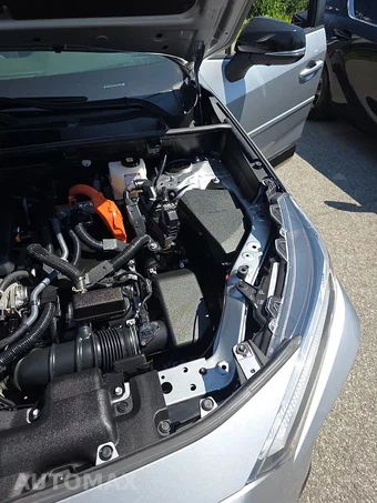 2022 Toyota RAV4 Hybrid XSE - miniatura 22