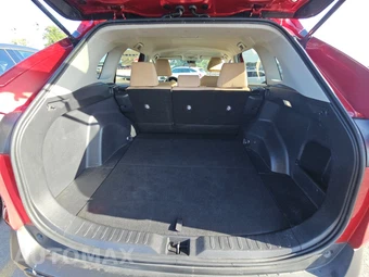 2022 Toyota RAV4 LE - miniatura 16