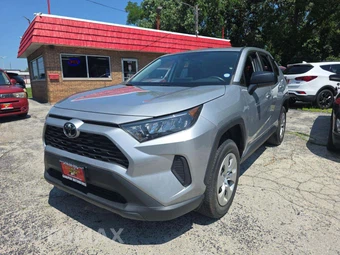 2022 Toyota RAV4 LE