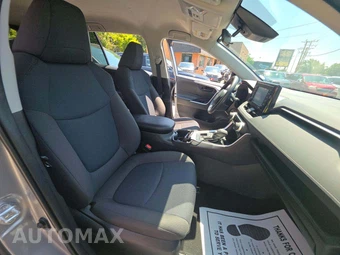 2022 Toyota RAV4 LE – miniatura 18