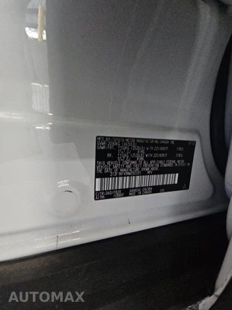 2022 Toyota RAV4 LE - miniatura 14
