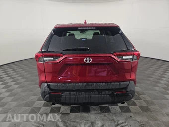 2022 Toyota RAV4 LE - miniatura 5