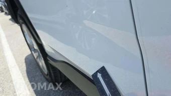 2022 Toyota RAV4 LE - miniatura 22