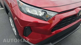 2022 Toyota RAV4 LE - miniatura 23