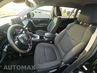 2022 Toyota RAV4 LE - miniatura 7