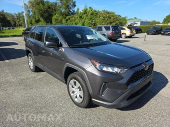 2022 Toyota RAV4 LE - miniatura 4