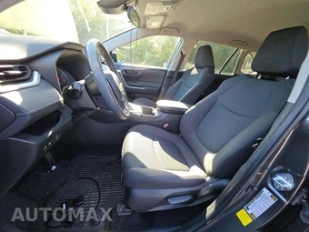 2022 Toyota RAV4 LE - miniatura 6