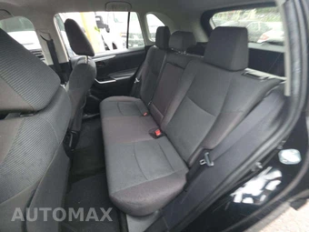 2022 Toyota RAV4 LE - miniatura 13