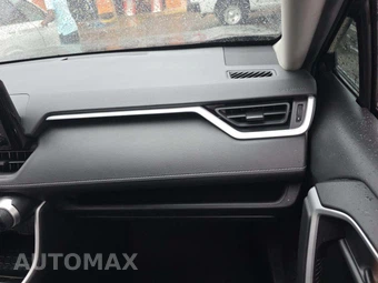 2022 Toyota RAV4 LE - miniatura 19