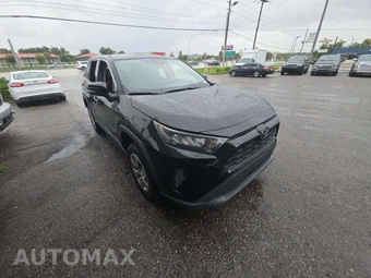 2022 Toyota RAV4 LE - miniatura 4