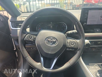 2022 Toyota RAV4 Prime SE - miniatura 10