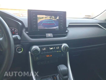 2022 Toyota RAV4 XLE - miniatura 7