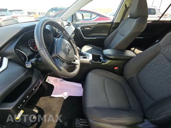 2022 Toyota RAV4 XLE - miniatura 7