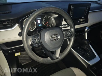 2022 Toyota RAV4 XLE - miniatura 10