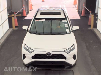 2022 Toyota RAV4 XLE - miniatura 2