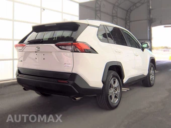 2022 Toyota RAV4 XLE - miniatura 4