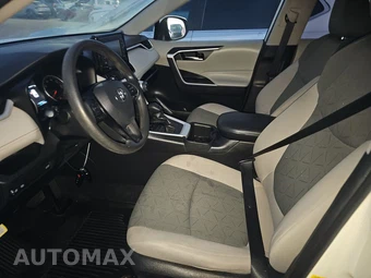 2022 Toyota RAV4 XLE - miniatura 7