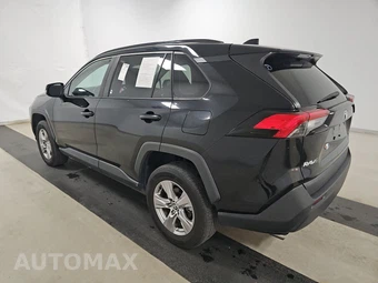 2022 Toyota RAV4 XLE - miniatura 6