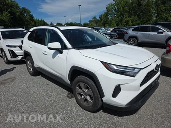 2022 Toyota RAV4 XLE - miniatura 9