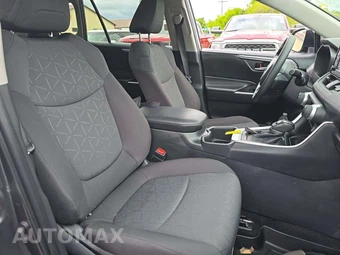 2022 Toyota RAV4 XLE - miniatura 15