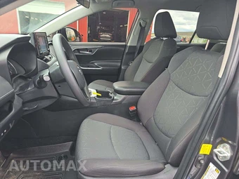 2022 Toyota RAV4 XLE - miniatura 3