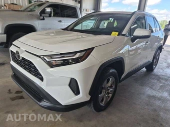 2022 Toyota RAV4 XLE - miniatura 2