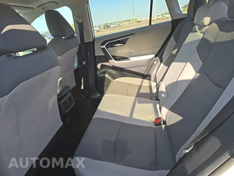 2022 Toyota RAV4 XLE - miniatura 13