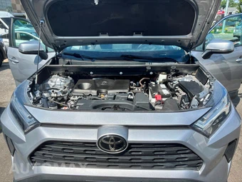 2022 Toyota RAV4 XLE - miniatura 12