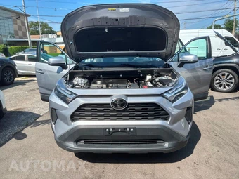 2022 Toyota RAV4 XLE - miniatura 15