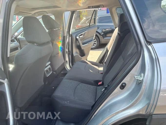 2022 Toyota RAV4 XLE - miniatura 18