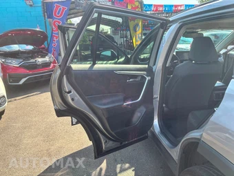 2022 Toyota RAV4 XLE - miniatura 26