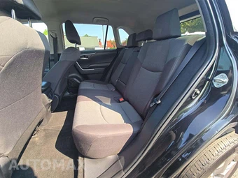 2022 Toyota RAV4 XLE - miniatura 13