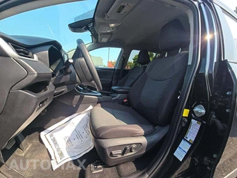 2022 Toyota RAV4 XLE - miniatura 6