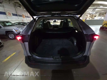2022 Toyota RAV4 XLE - miniatura 14