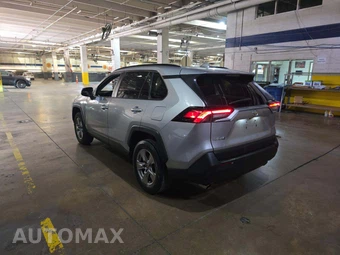 2022 Toyota RAV4 XLE - miniatura 2