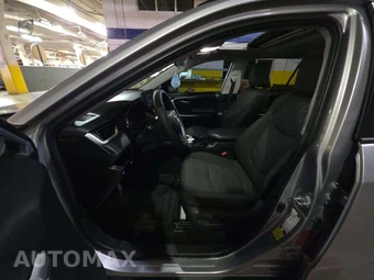 2022 Toyota RAV4 XLE - miniatura 6