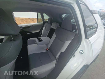 2022 Toyota RAV4 XLE - miniatura 13