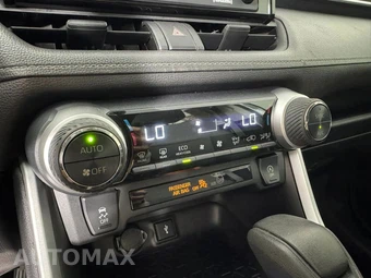 2022 Toyota RAV4 XLE - miniatura 20