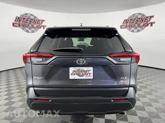 2022 Toyota RAV4 XLE - miniatura 6