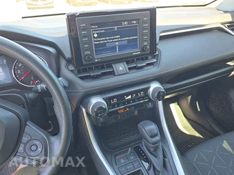 2022 Toyota RAV4 XLE - miniatura 11