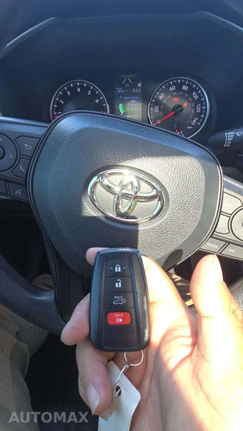 2022 Toyota RAV4 XLE - miniatura 25