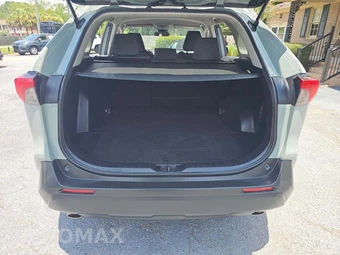 2022 Toyota RAV4 XLE – miniatura 11