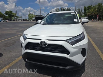 2022 Toyota RAV4 XLE - miniatura 2