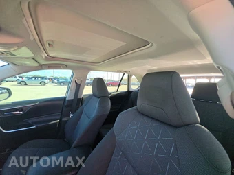 2022 Toyota RAV4 XLE - miniatura 18