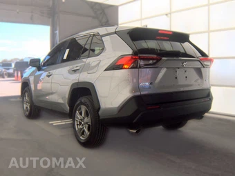 2022 Toyota RAV4 XLE - miniatura 6