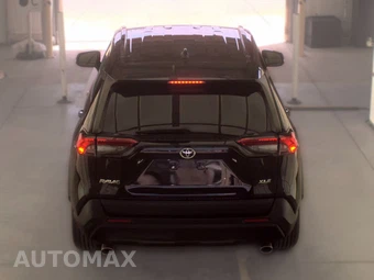 2022 Toyota RAV4 XLE – miniatura 5