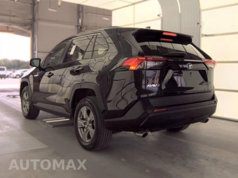 2022 Toyota RAV4 XLE – miniatura 6